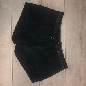 lulu lemon running shorts